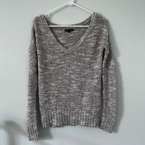 American Eagle Outfitters Women’s Gray Heather Sweatshirt Size Medium